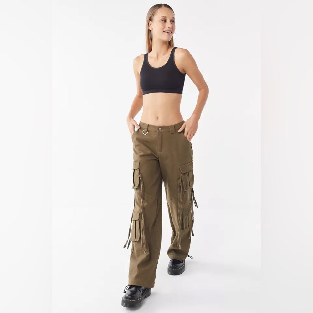 I.AM.GIA I am Gia baggy arm green cargo pants with Bow detail - Picture 5 of 16